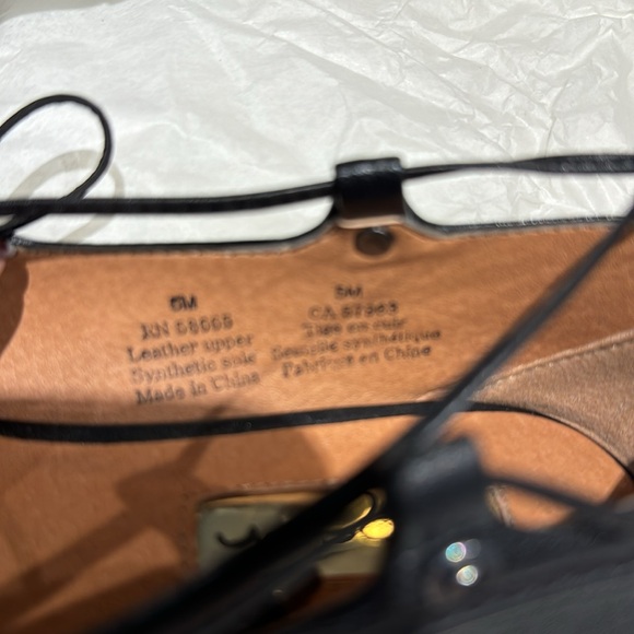 Halogen Lea Lace Up Flats in Size 5 - Picture 4 of 6